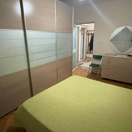 Apartment Cozy Flat In The Heart Of