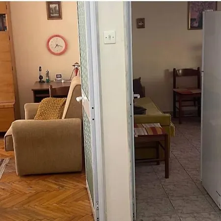 Cozy Flat In The Heart Of Apartment